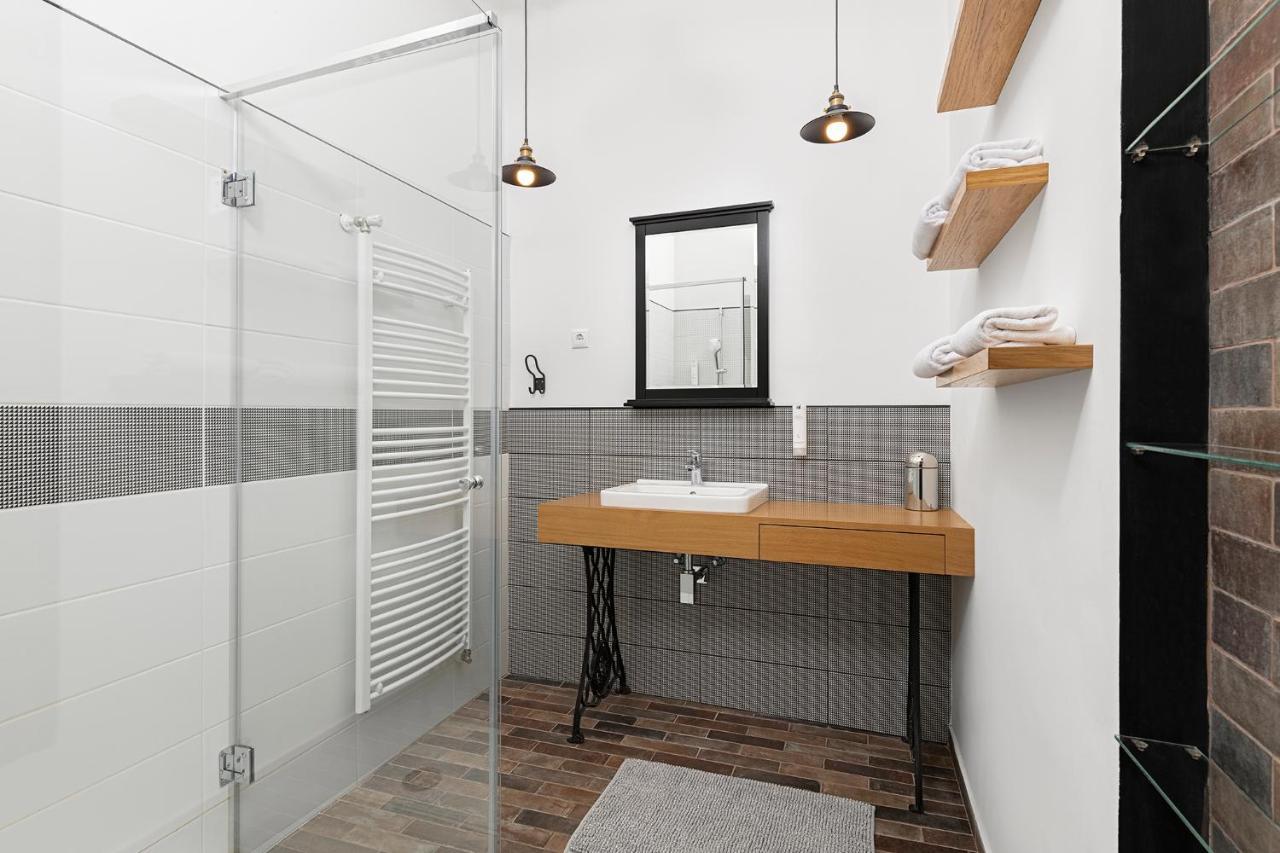 Bonbon Style Apartman Budapest Esterno foto